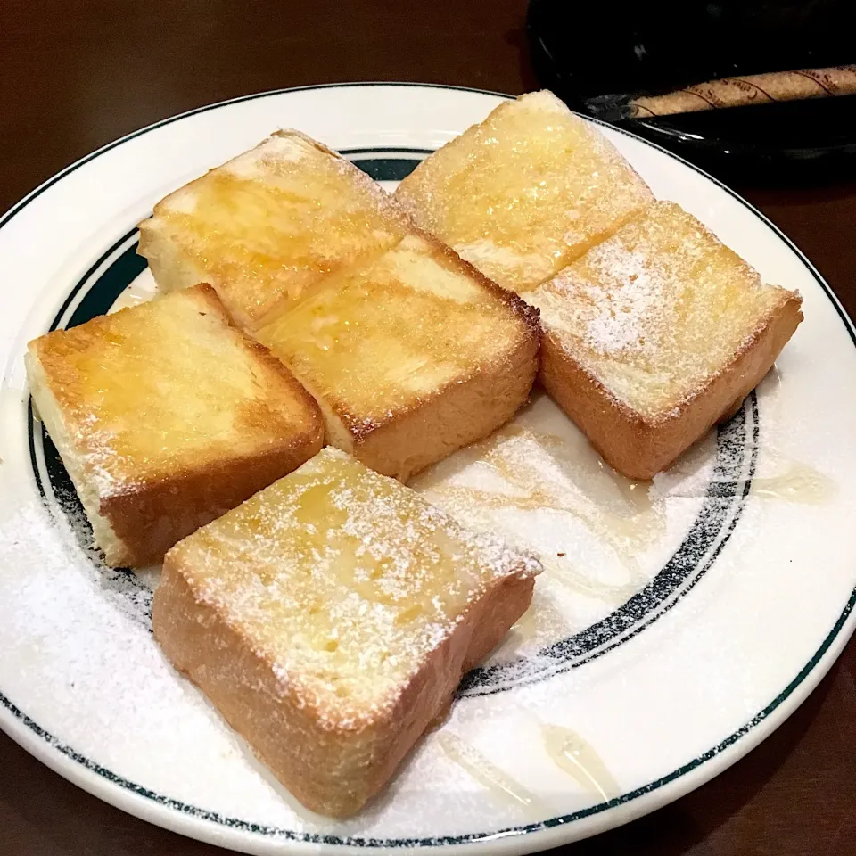 Snapdishの料理写真:ハニーバタートースト|こいちさん