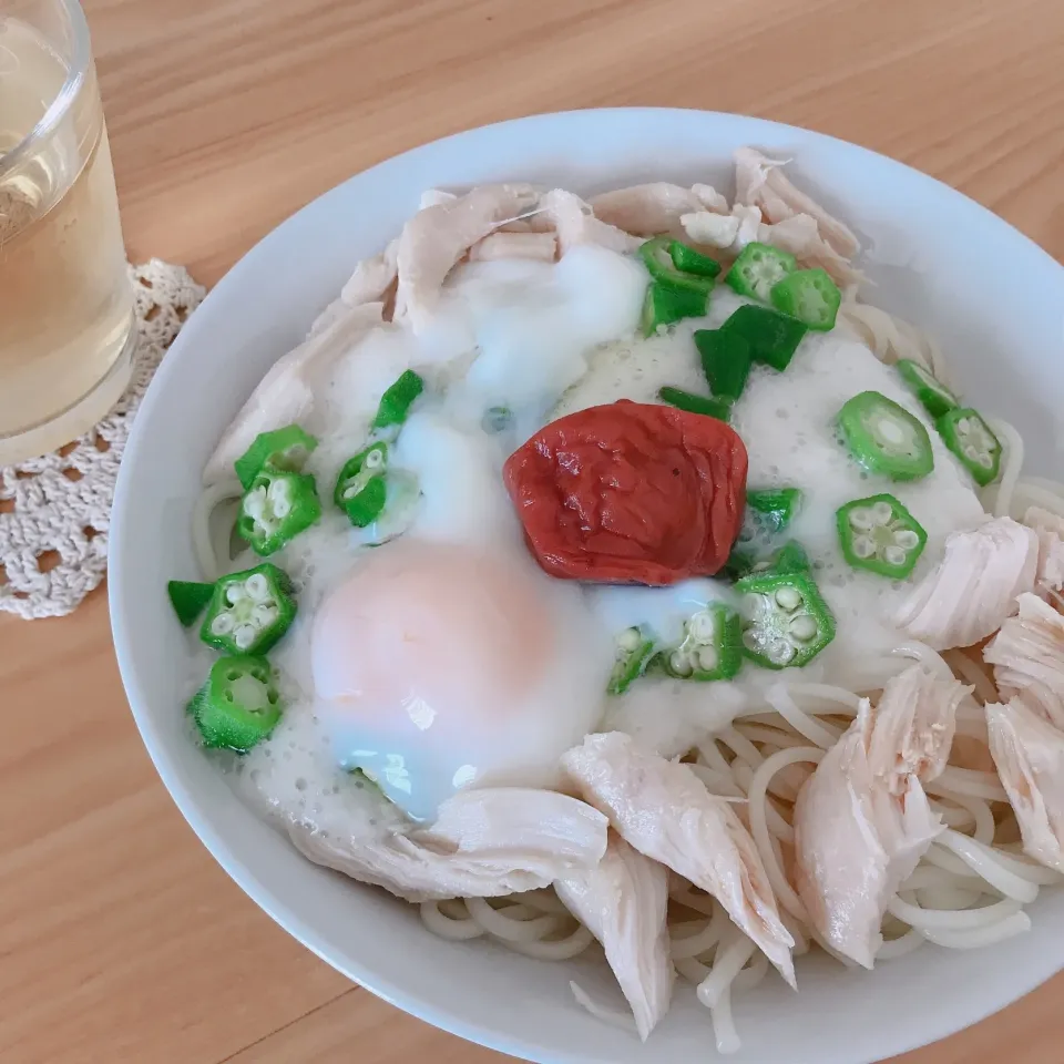 Snapdishの料理写真:さっぱりネバネバ(oﾟ□ﾟ)o半田めんランチ|サチャンさん