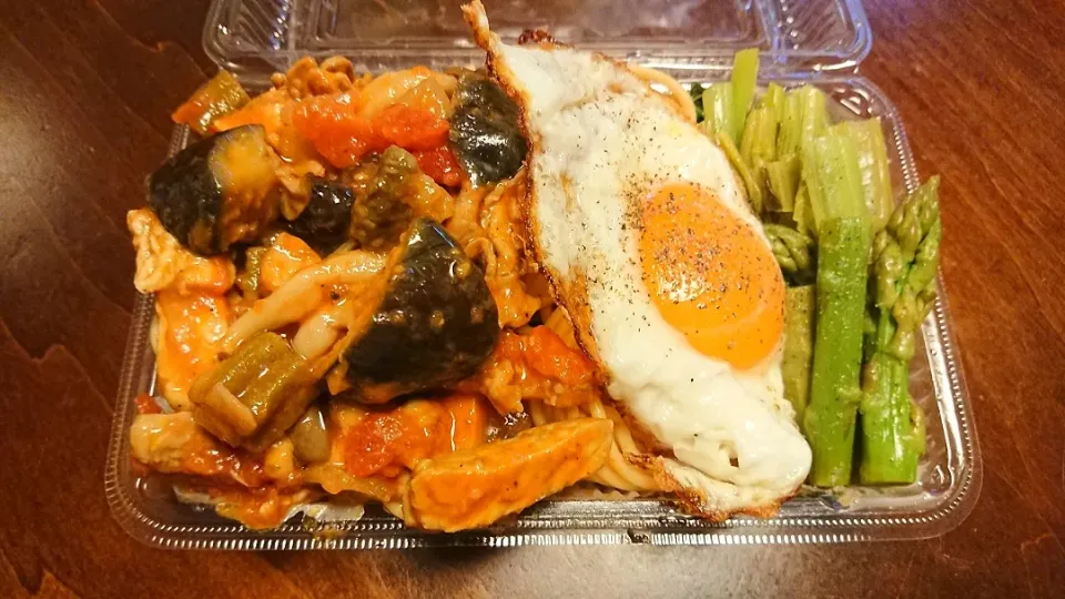 Snapdishの料理写真:夏野菜パスタ弁当|りょーさん