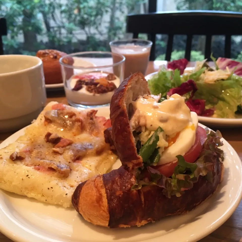 モリッとモーニング🥐🥪🥗☕️|七海さん