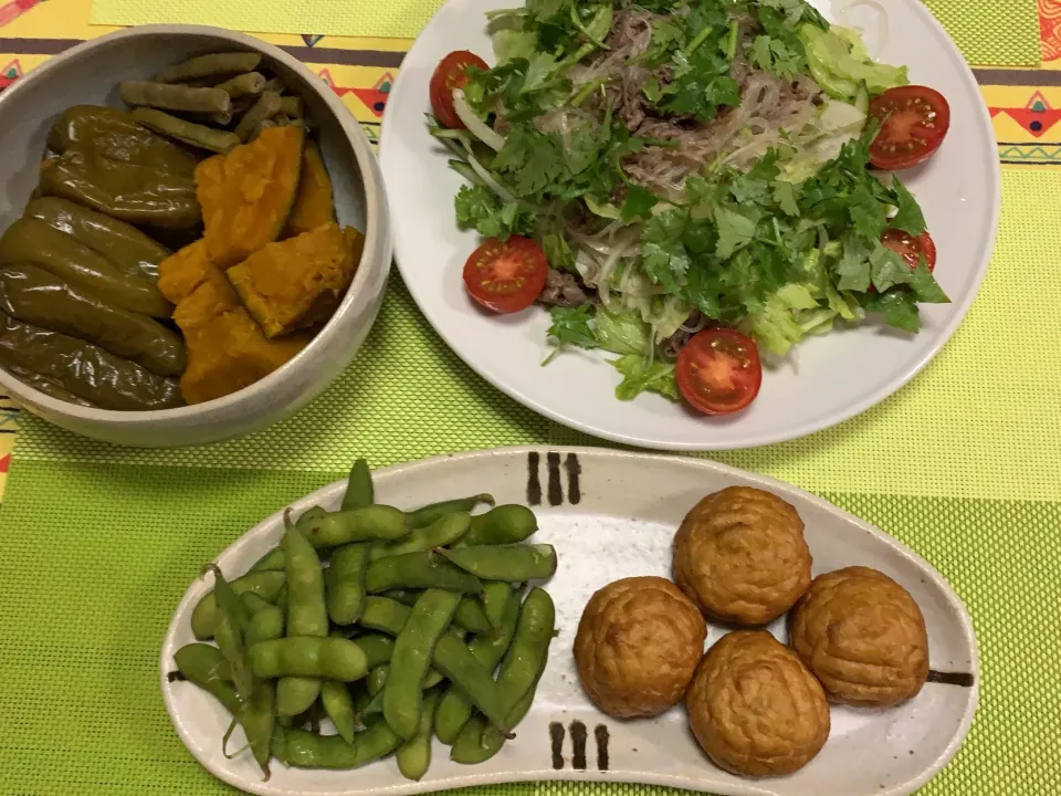 Snapdishの料理写真:牛肉と春雨のタイ風和え物、まるごとピーマンとかぼちゃの煮びたし、魚河岸揚げと枝豆|peanutsさん