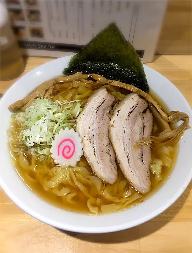 醤油ラーメン(大盛)
@STANDING RAMEN BAR DAI|morimi32さん