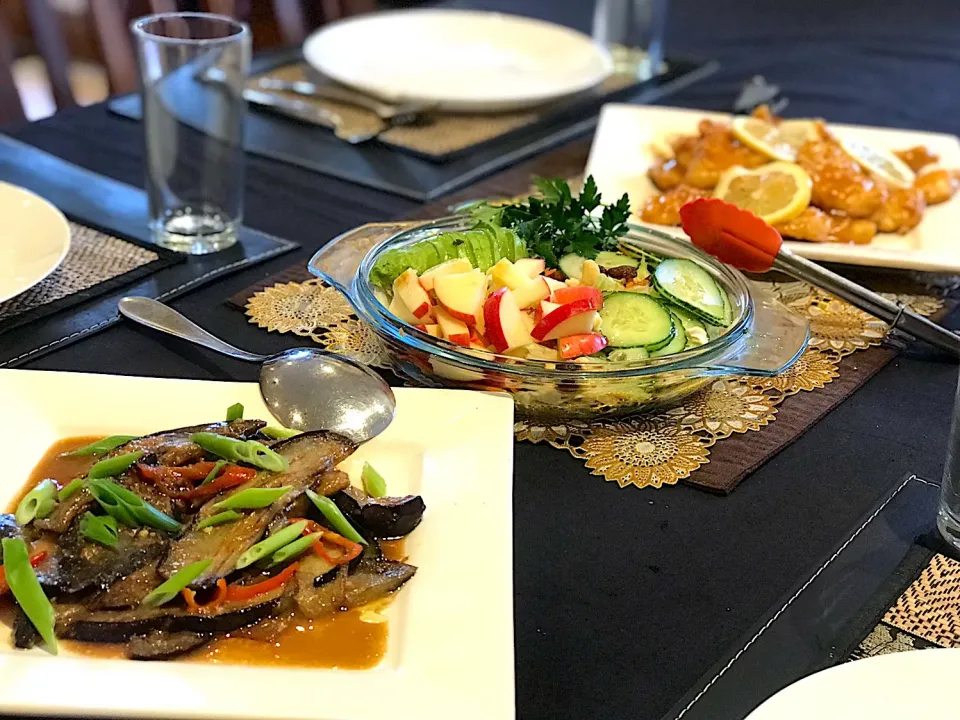 Early dinner tonight #miso eggplant #lemon chicken #vegetables salads|Babyluv Cabrera Ocampoさん