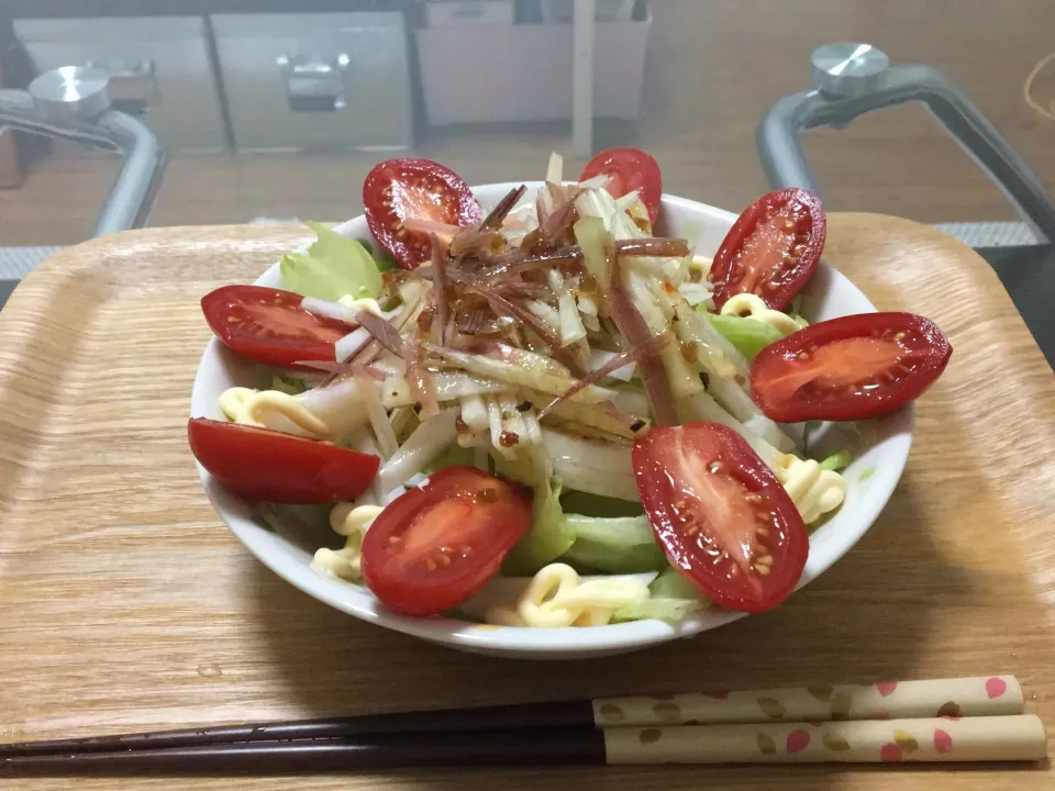 暑い日はサラダ🥗|よぉ〜さん