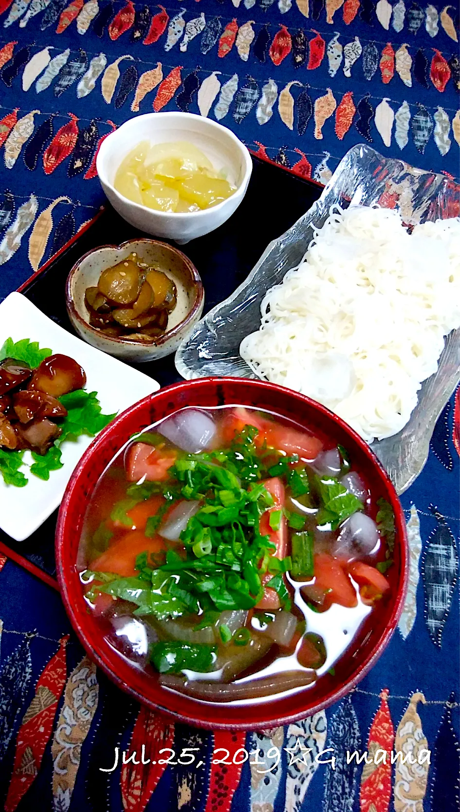 Gママの晩ごはん☆具だくさんのおつゆで 素麺|kaoriさん