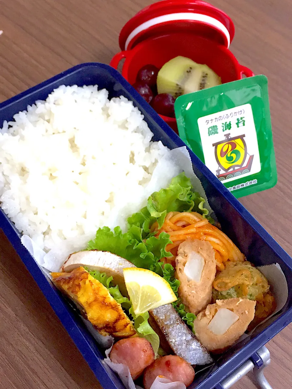 Snapdishの料理写真:息子 弁当|とっしぃさん