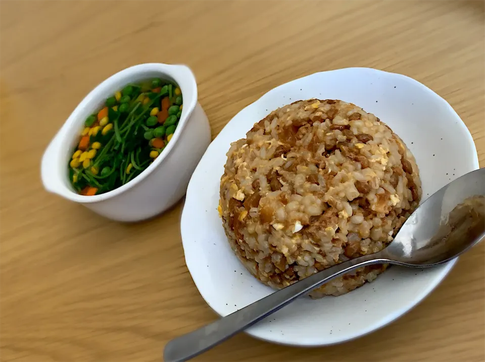 肉味噌納豆チャーハン|ななつぼしさん