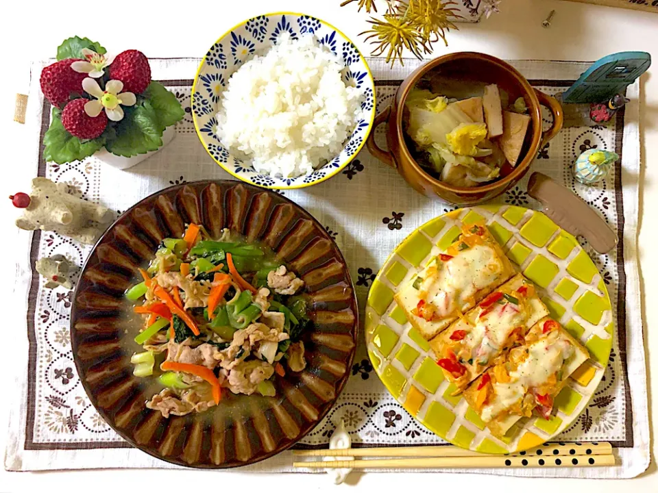 厚揚げのチーズ焼き、白菜と平天の煮浸し、野菜と豚肉のごまダレ焼き|syamさん