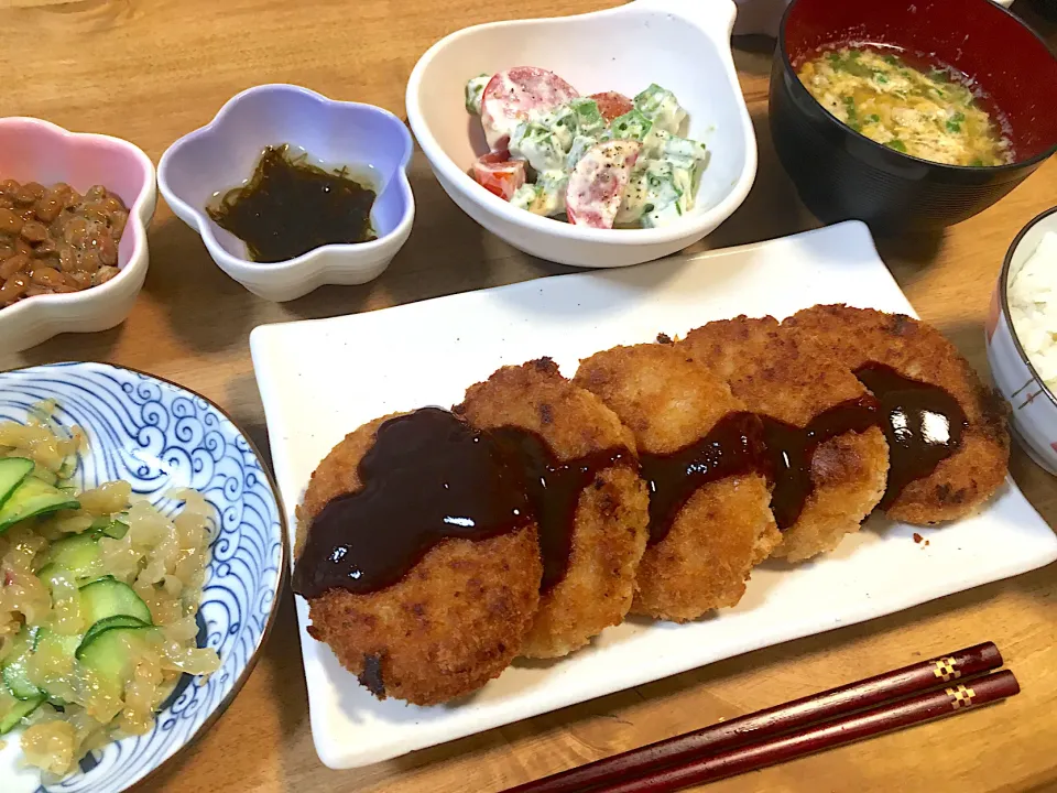 コロッケ定食😗|かおちゃんさん