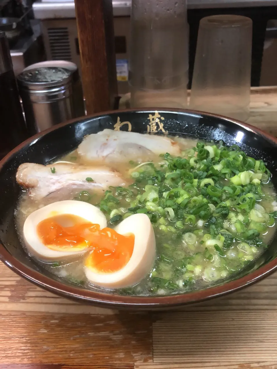 わ蔵 豚骨ラーメンネギバカ|クレゾーさん