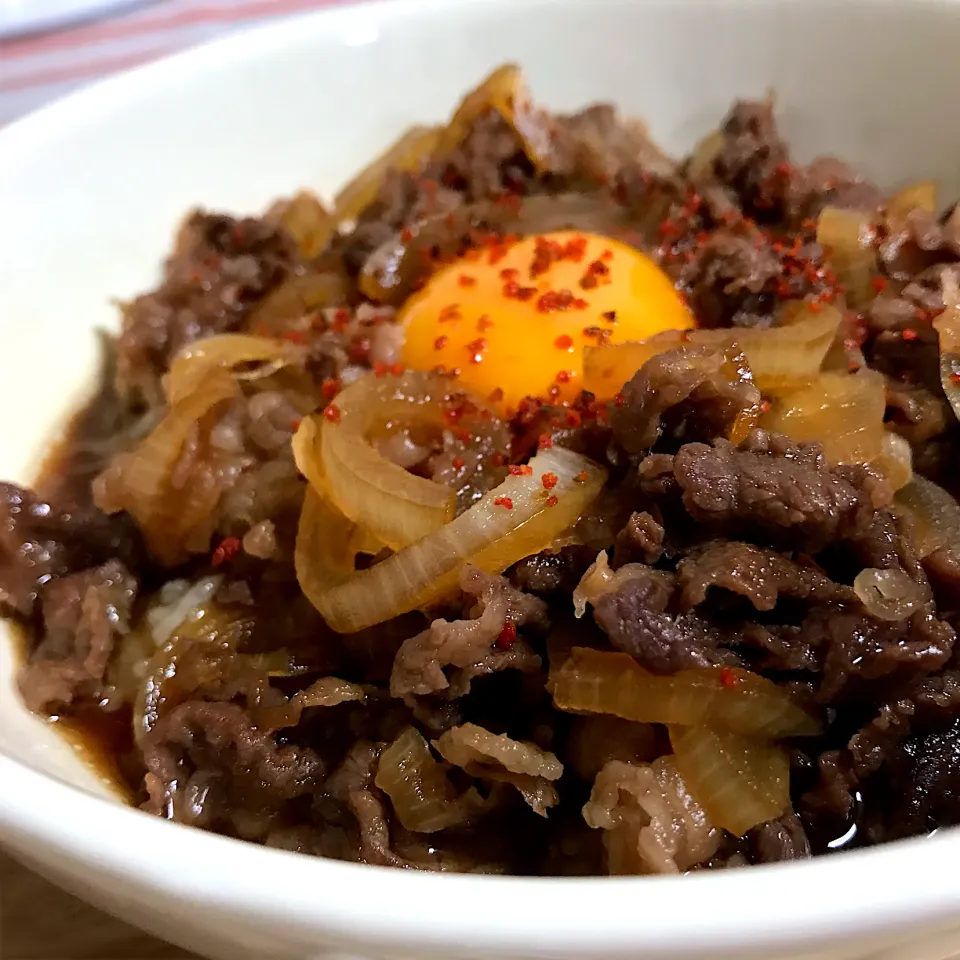 Snapdishの料理写真:牛丼(＊◕ᴗ◕＊)❤|さくらさん