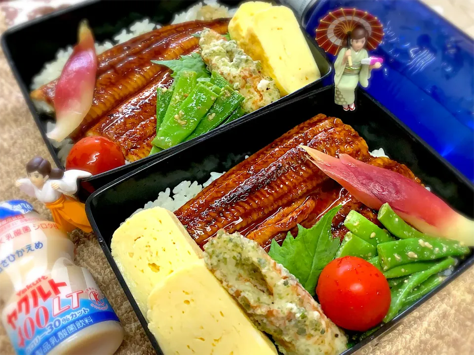 Snapdishの料理写真:うな重&だし巻き玉子&ミョウガ甘酢漬け&ちくわ磯辺揚げ&インゲンの胡麻和え&大葉&プチトマト🍅の夫婦お弁当♪    #鹿児島産うなぎ #贈り物|桃実さん