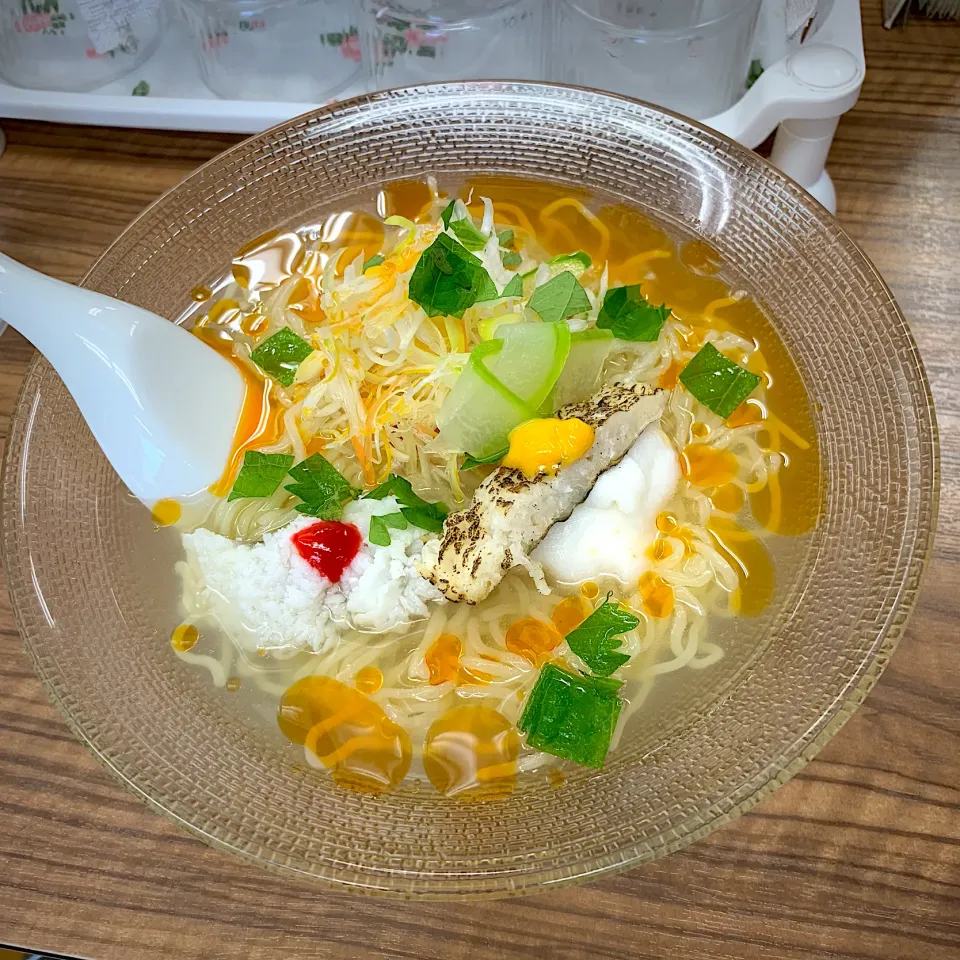 Snapdishの料理写真:福座🌟鱧塩冷しラーメン(1,300円)|Miki Takeuchiさん