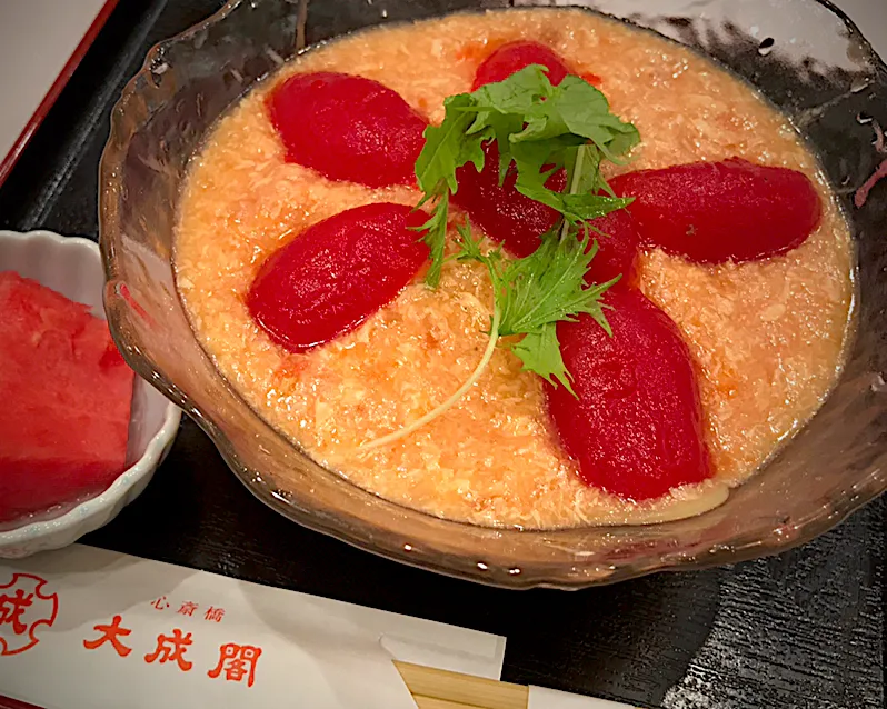 今日の昼餉は龍岡商店のトマトキムチを使ったトマトキムチ冷麺🍜なんか、麺の量がすごく増えてボリュームたっぷりになってる🐷|にゃあ（芸名）さん