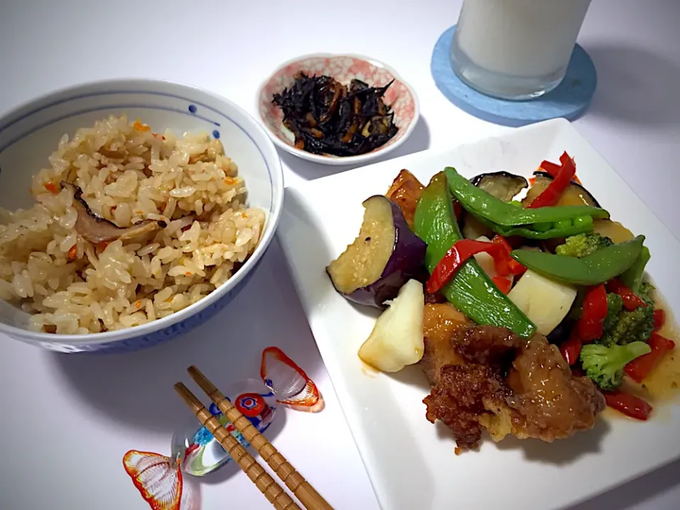 今宵は、鶏と野菜の黒酢あんとか🐓|Kojiさん