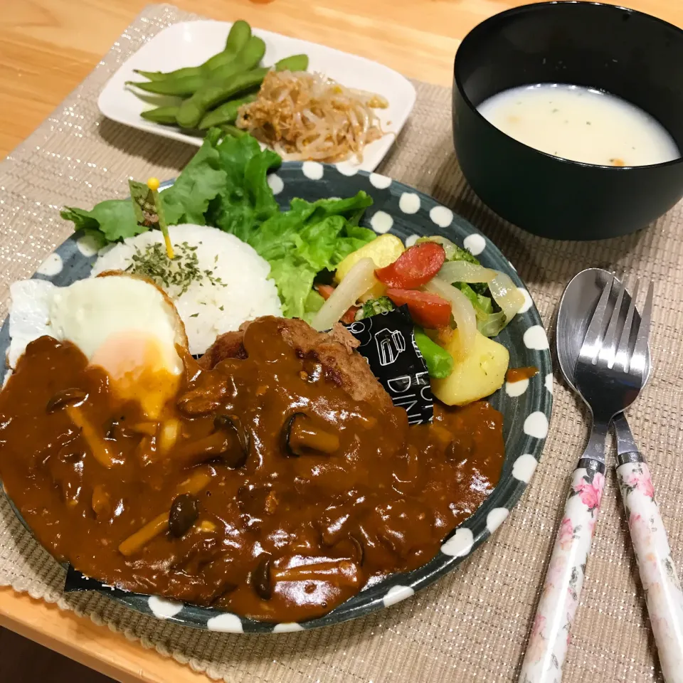 Snapdishの料理写真:ハンバーグプレート|sonochinさん