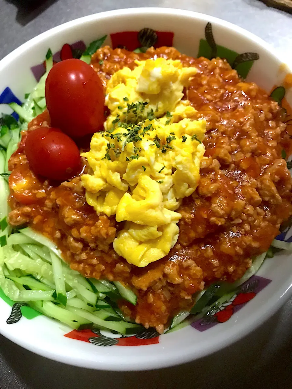 おしすさんのレシピを参考にトマト坦々うどん!!|ちーさん