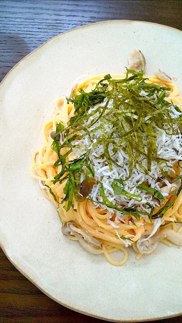 🍄しめじとしらすの明太マヨパスタ🍄|じょうさん