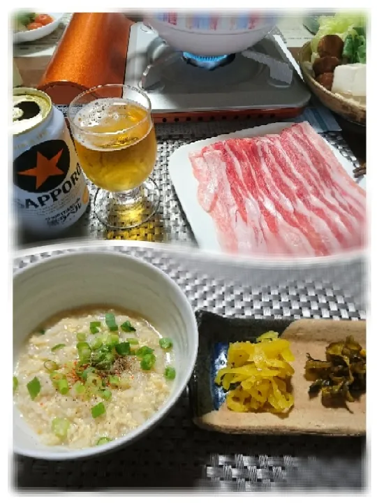 Snapdishの料理写真:イベリコ豚のしゃぶしゃぶ🍲🍺
から～の雑炊🍚|bisenさん