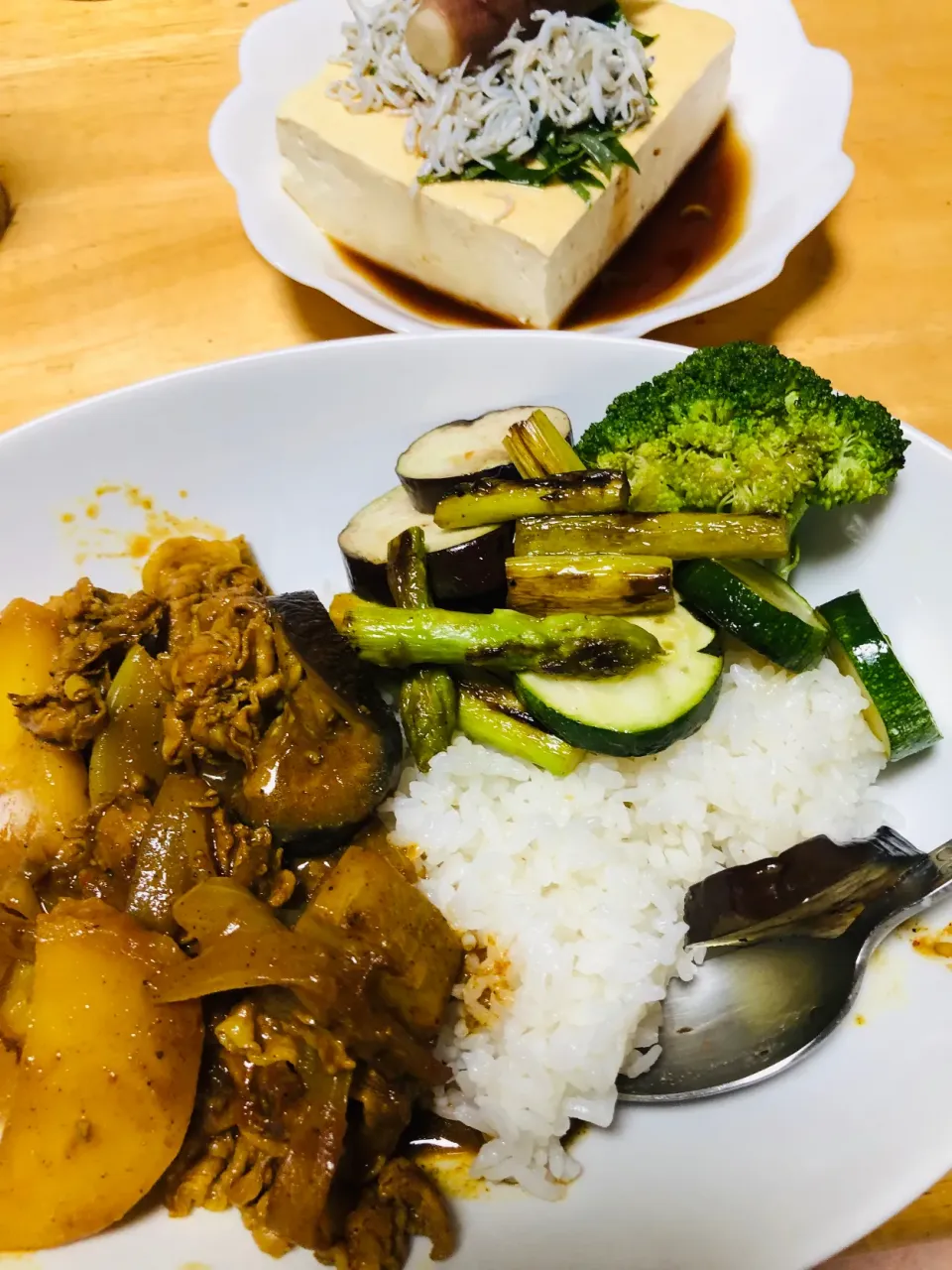 スパイスのみで作った夏野菜カレー|ミカさん