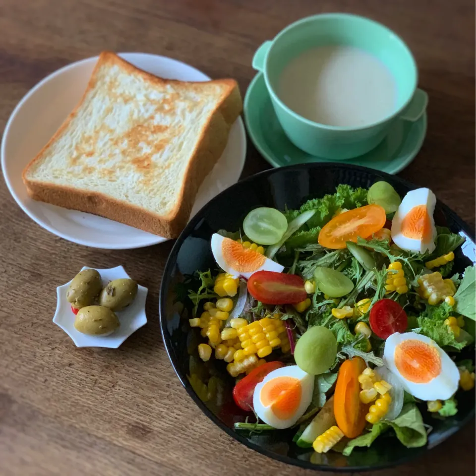 今日の朝ごはん|ぺんぎんさん