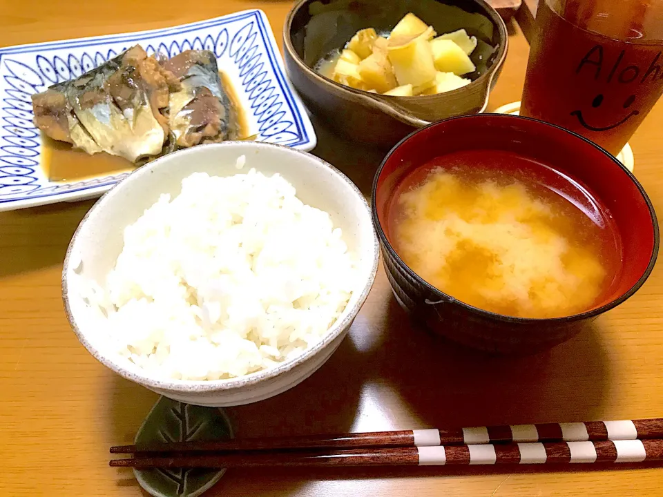 さば味噌、じゃがいものバタ醤油煮|Emiko Kikuchiさん