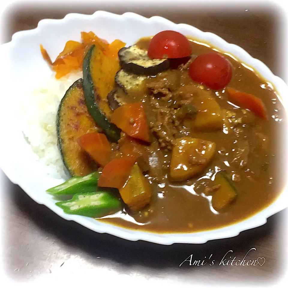 夏野菜カレー😊🍛|あみさん