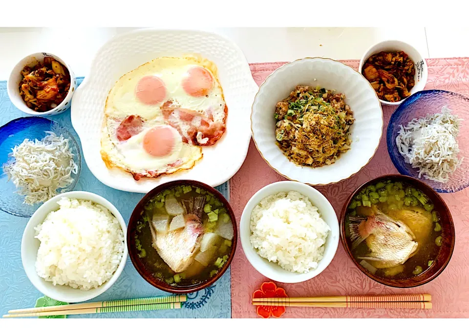 Snapdishの料理写真:8/4 朝ご飯🍚簡単和食|mico1217さん