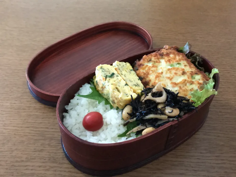 デッカい豆腐ナゲット弁当☆|やまさんさん