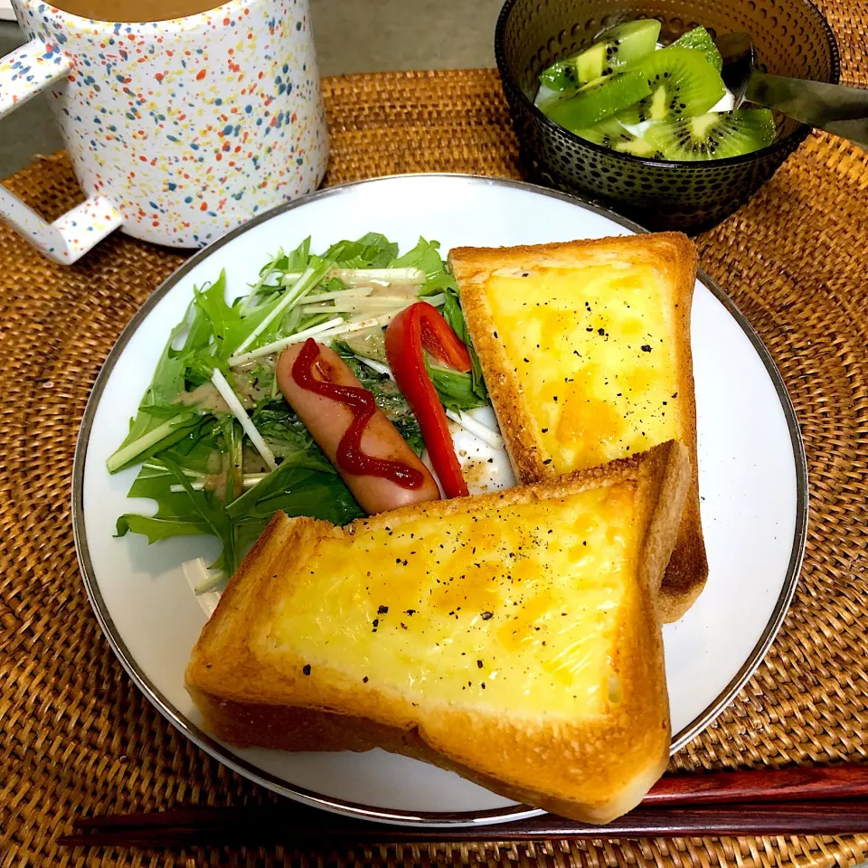 Snapdishの料理写真:朝ごぱん(ﾟ∀ﾟ)|nao子さん