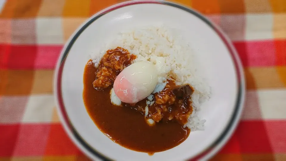 日乃屋監修温泉卵カレー|よっしー(=^ェ^=)さん