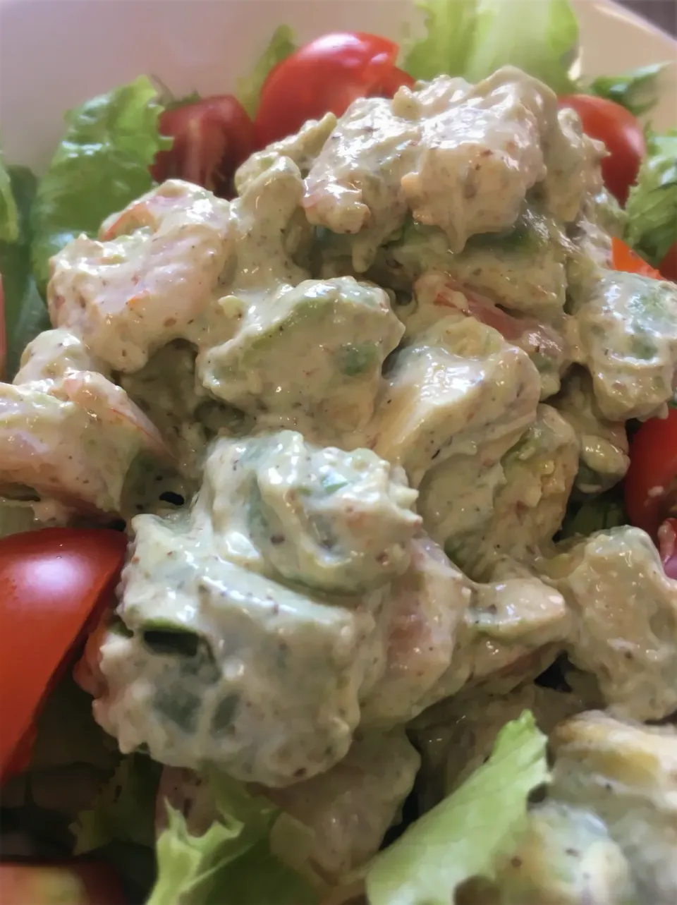 海老アボカドの出汁マヨサラダ✨|てんてんさん