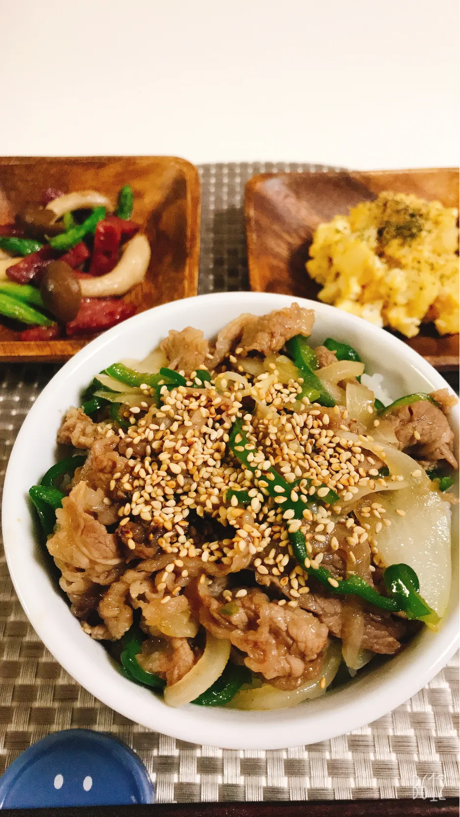 今日の愛妻晩御飯😍😍😍プルコギ丼😋|ゆきさん