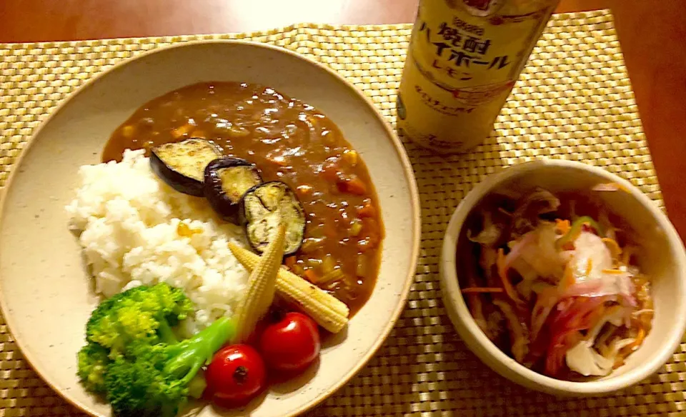 Snapdishの料理写真:Today's Dinner🍴夏野菜ｶﾚｰ･鯵の南蛮漬け|🌈Ami🍻さん