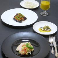 今晩は、トルコ料理
蒸し鶏 羊飼いのサラダ、お坊さんの気絶（茄子の野菜のソテー詰め）、ゼイティン・ハシム（カタクチイワシとオリーブの前菜）、カバック・チョルバス（南瓜のスープ）、もち麦ご飯