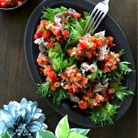 あいの料理 さっぱりトマトダレがけ牛しゃぶサラダ