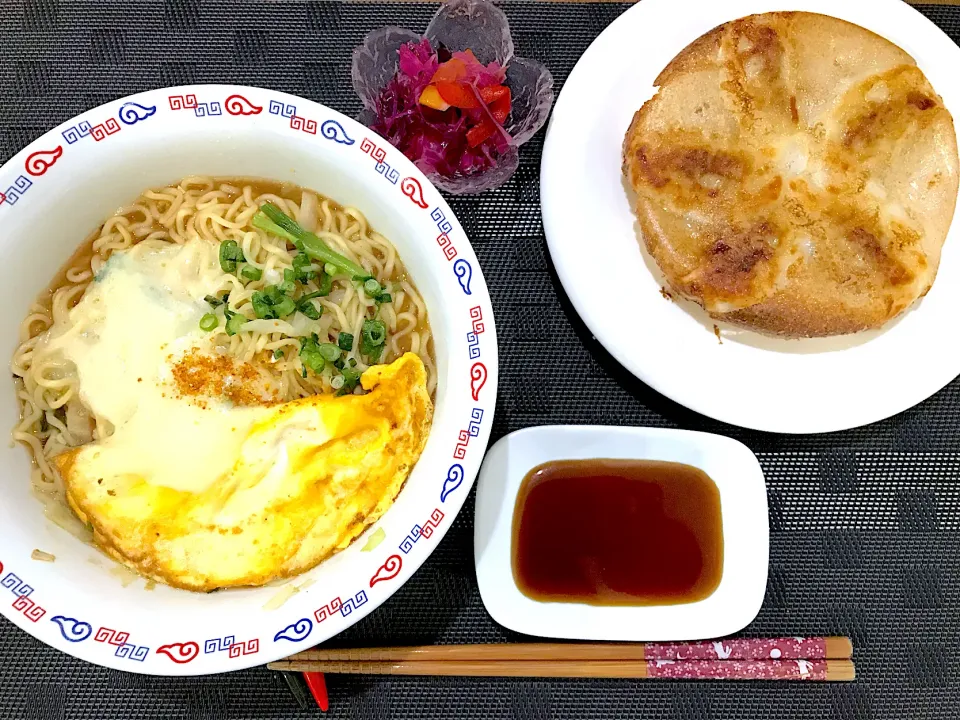 Snapdishの料理写真:ラーメン定食|ゆうかさんさん