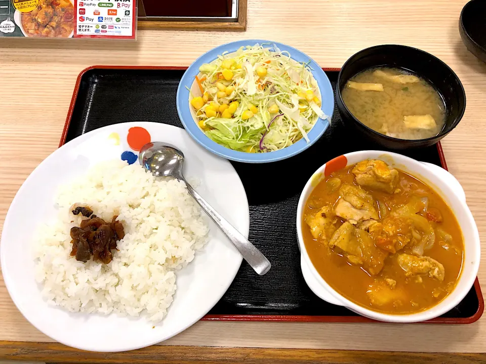 ごろごろチキンのバターチキンカレー 生野菜セット|しのぶさん