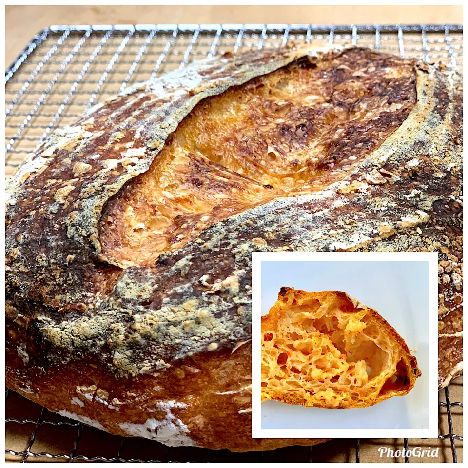 Steamed Carrot Purée Sourdough Bread|gonbenさん