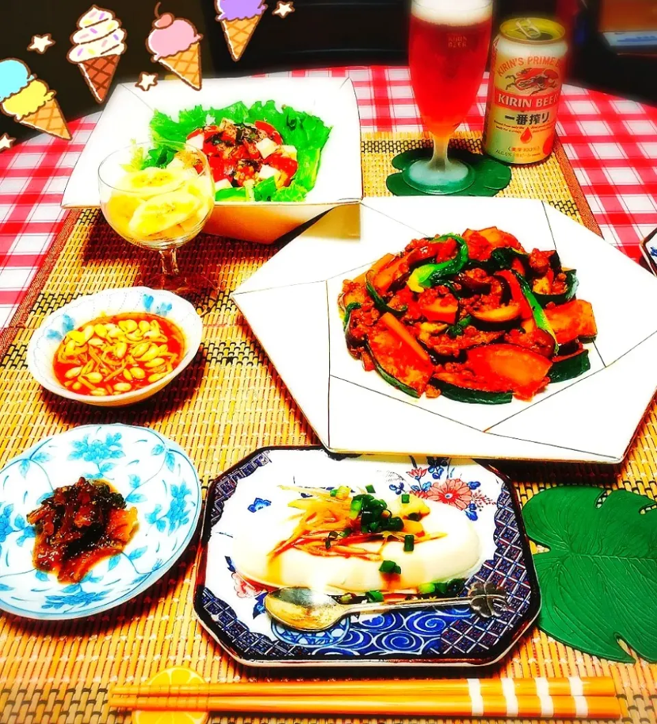 🍀大豆のお肉と夏野菜の
　肉味噌炒め
🍀男前ケンちゃん豆腐の冷奴
🍀サバ缶とトマトにシソの
　レモンの酢サラダ
🍀ゴ－ヤ－の佃煮
🍀もやしキムチ
🍀バナナ🍌|yukaringoさん