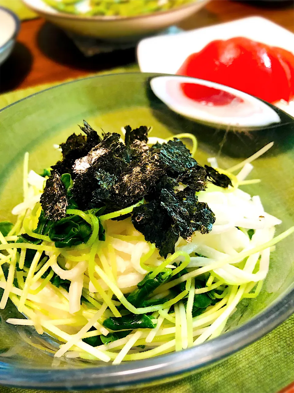 Snapdishの料理写真:オクラの新芽入り🌱長芋そうめん|Norikoさん