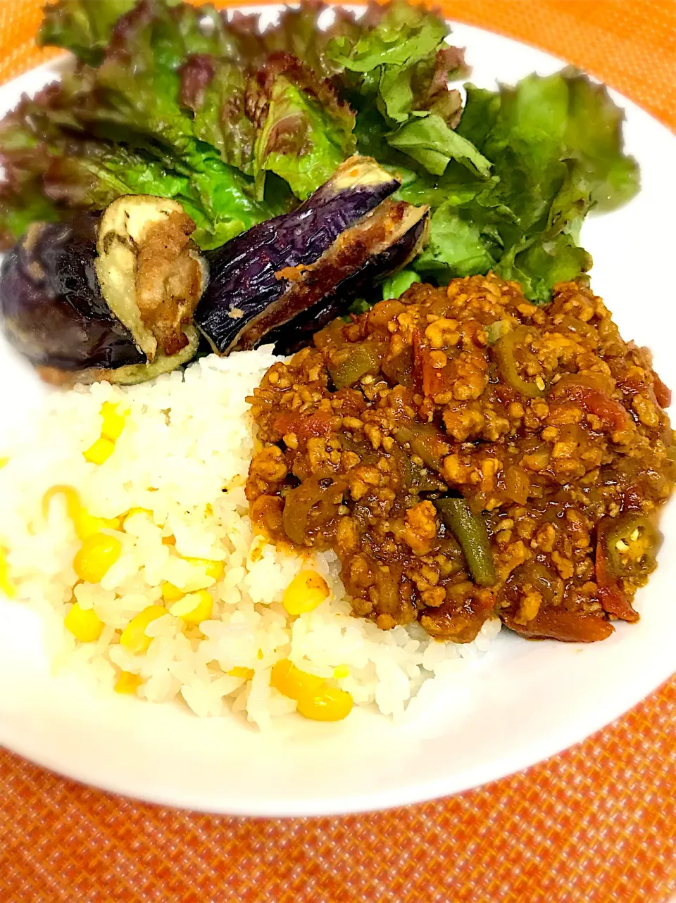 鶏ひき肉とオクラのキーマカレー&とうもろこしご飯|しづか御膳さん