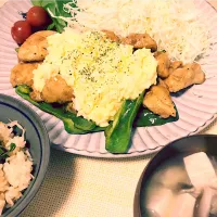 Snapdishの料理写真:#チキン南蛮#タルタルソース#きのこ炊込みごはん#お味噌汁|eriさん