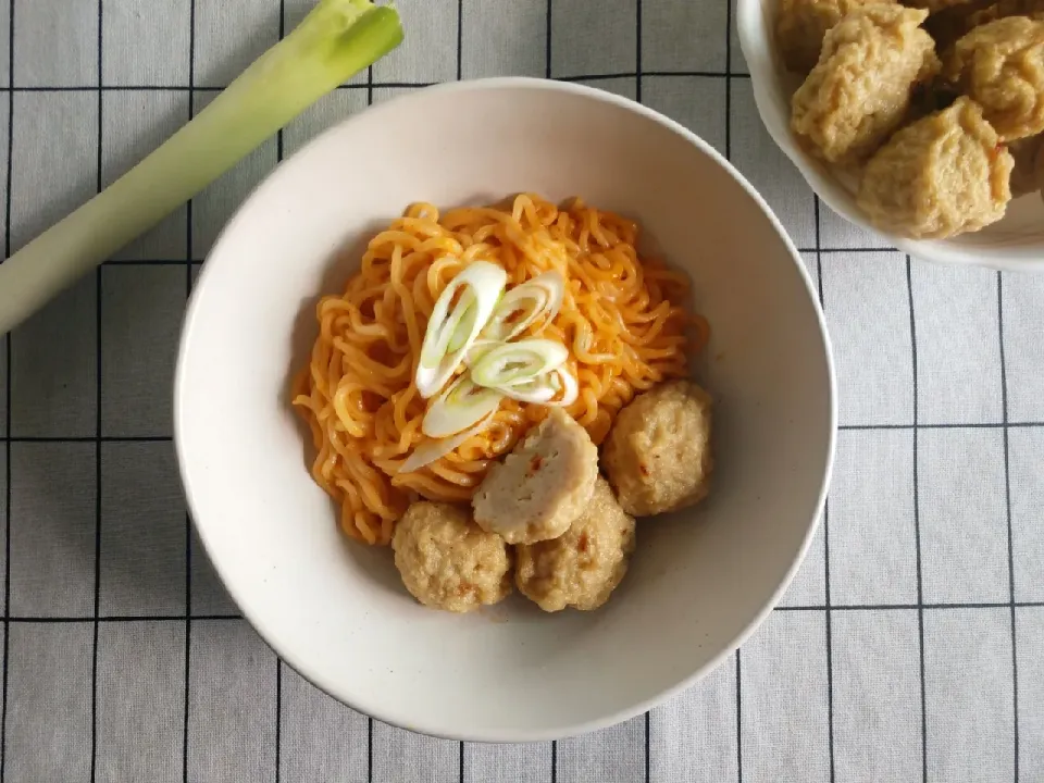 noodles with salted egg souce|Memory Stickさん