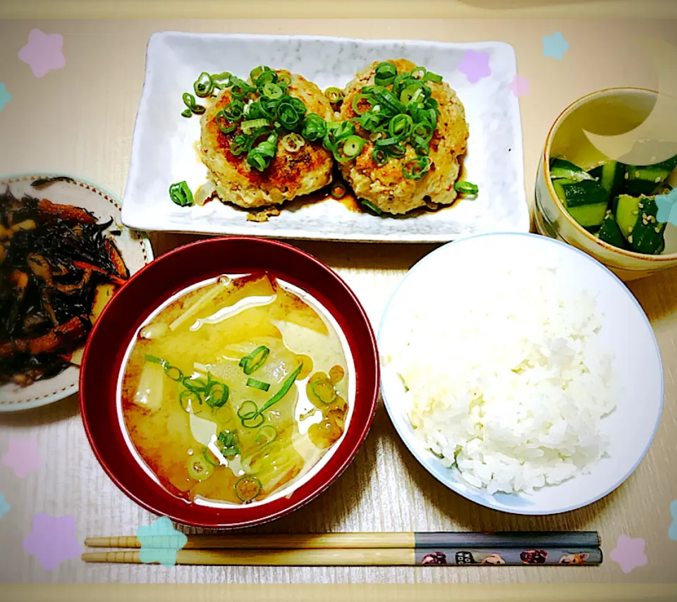 Snapdishの料理写真:豆腐ハンバーグ定食|モモちゃんさん