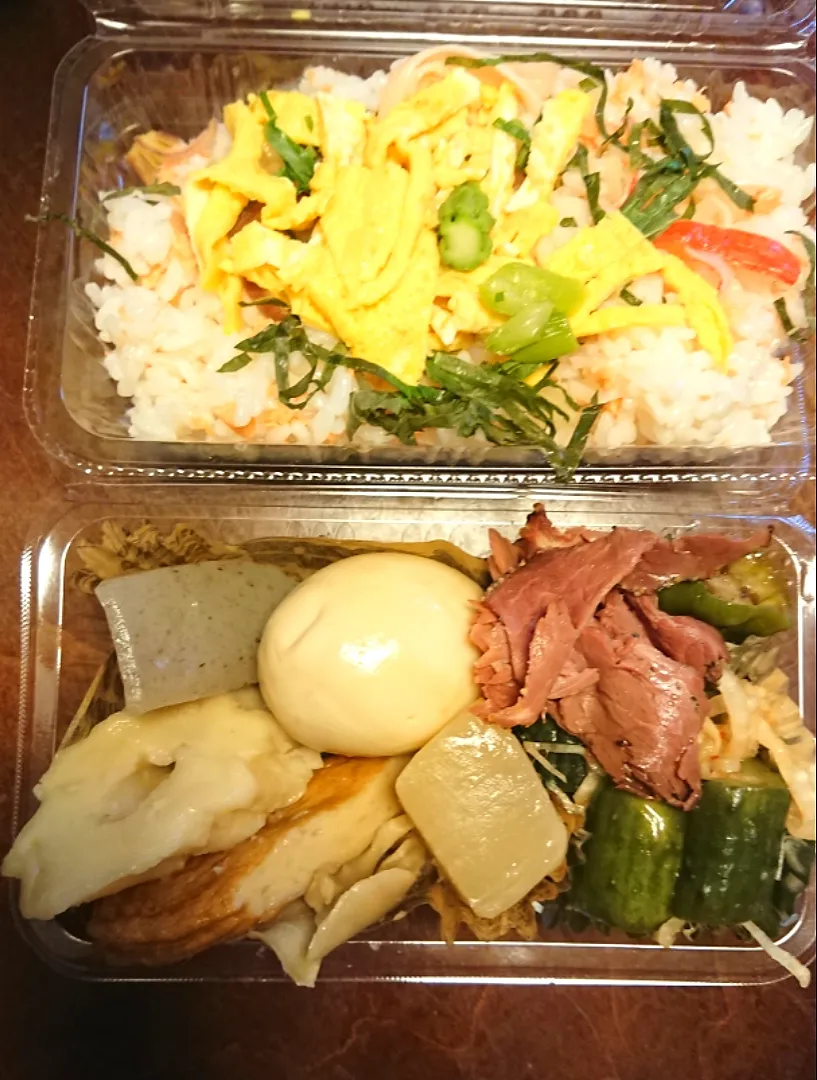 Snapdishの料理写真:夏おでんとちらし寿司弁当|りょーさん