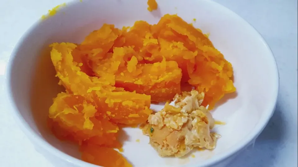 pumpkin and salted egg yolk|steven z.y.さん