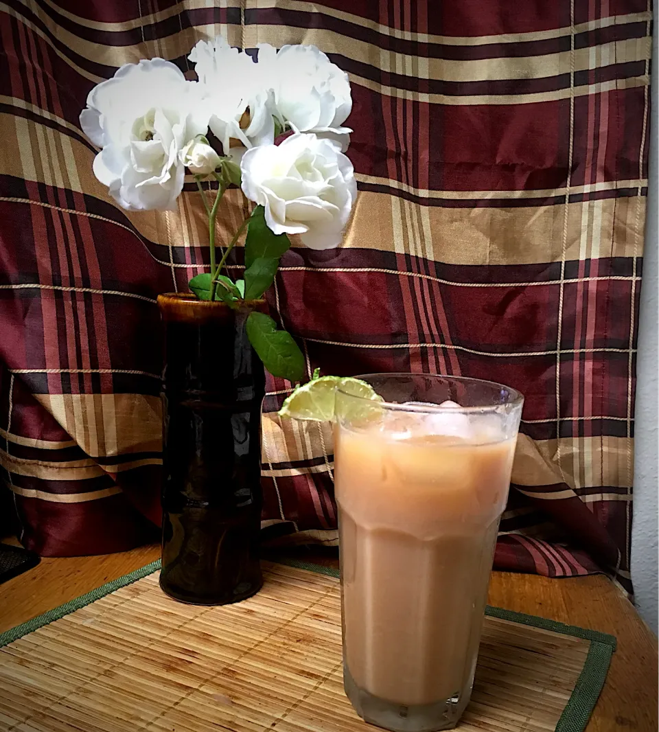 Black Sweetened Thai Iced Tea With, Ice and Milk|Michaels Culinary Adventuresさん