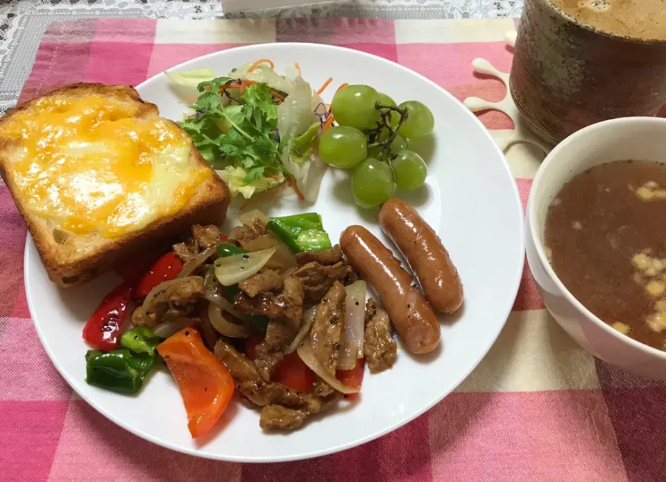 Snapdishの料理写真:Morning set|ハルのただ飯さん