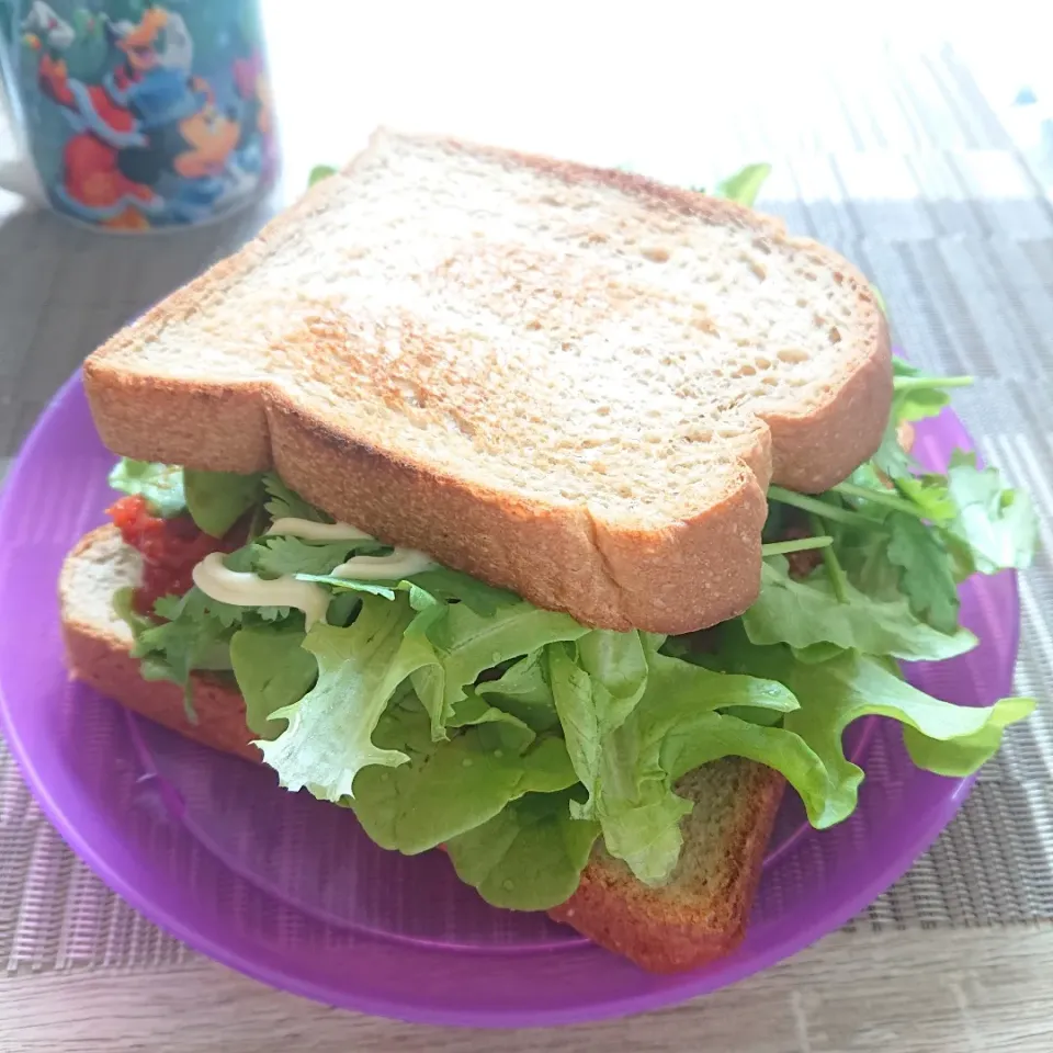 サバのトマト煮サンド|あぼちさん